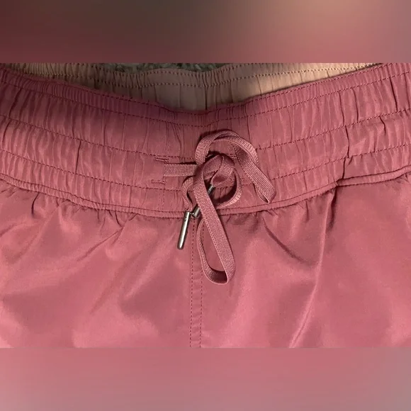 Lululemon Reversibile mauve & tan size 4 - Picture 13 of 15